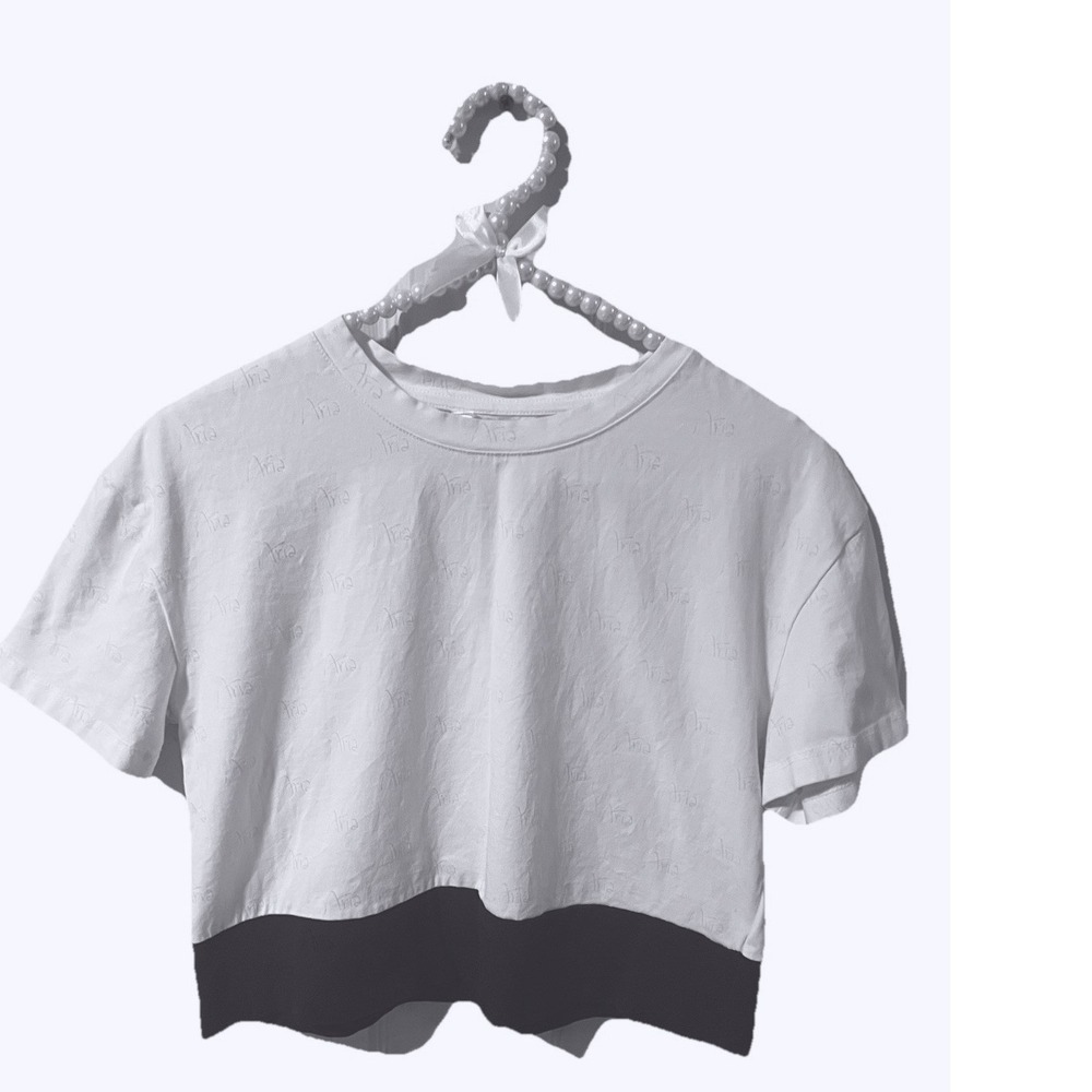 Aria x maczoo Shirt Juniors  3/M  White‎ /Black Boyfriend Crop Top Short Sleeve
